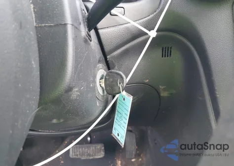 2009 Kia Rondo Lx z USA, uszkodzony, nr VIN KNAFG528697261639